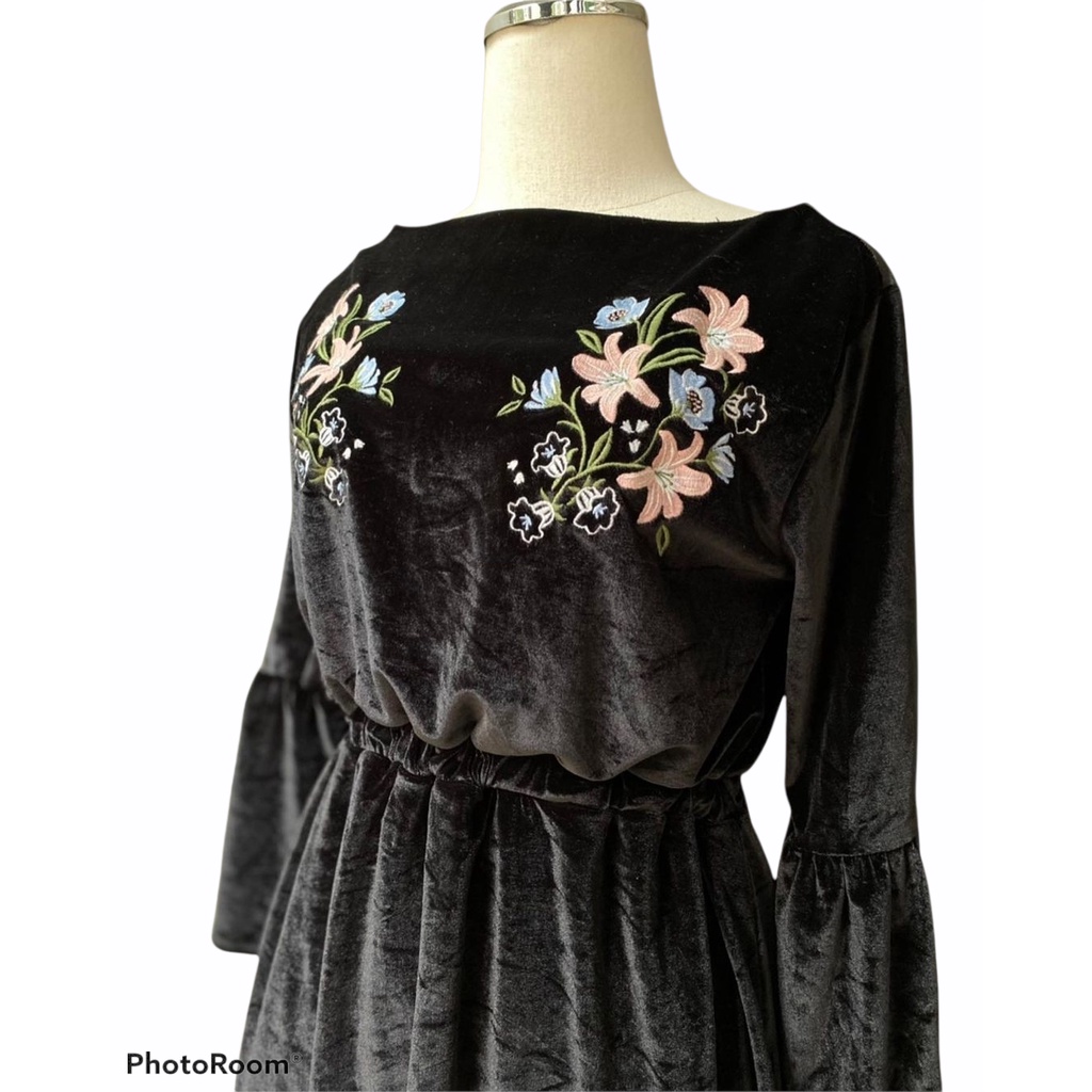 ⚜️Váy nhung vintage hiệu Olive des Olive nhung dầy dặn thêu hoa V0794
