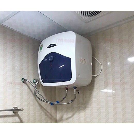 Bình Nóng Lạnh Ariston Blue 30R 2.5 FE 30 Lít Kích Thước : 447x447x380 mm  bảo hành 7 năm