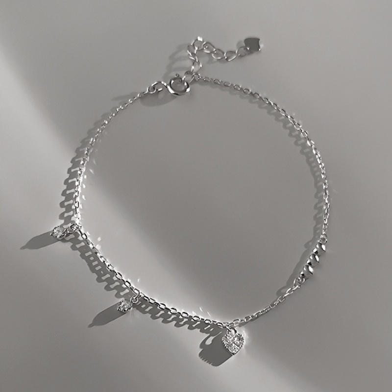 Vòng tay phụ nữ mới thiết kế đơn giản vòng tay trái tim sáng tạo