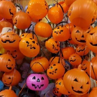Giỏ bí ngô Halloween