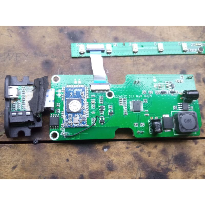 Mạch Loa Bluetooth IRON STONE cũ chạy tốt ,chip ATS2325