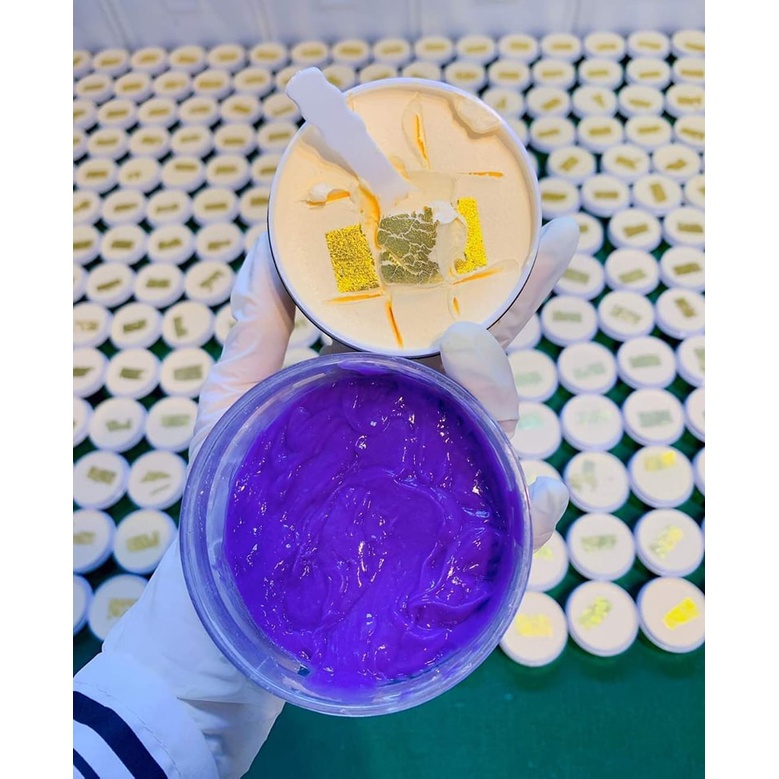 Kem body hoàng gia dát vàng King Cream