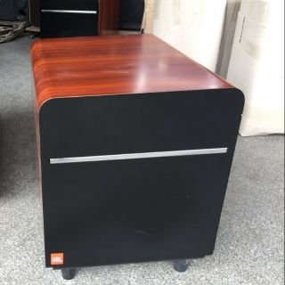 Loa siêu trầm JBL