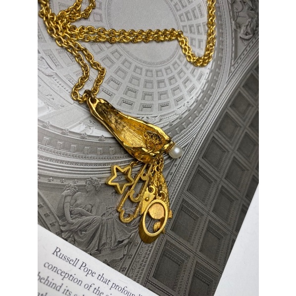 Dây chuyền vintage