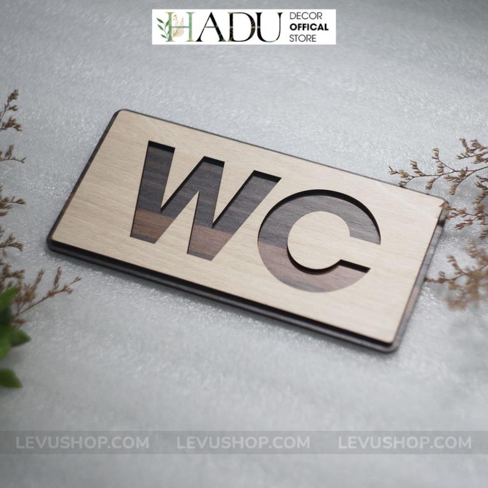 Bảng gỗ WC dán tường có mũi tên chỉ hướng nhà vệ sinh Hadu DECOR-TL06 - HaduDecor