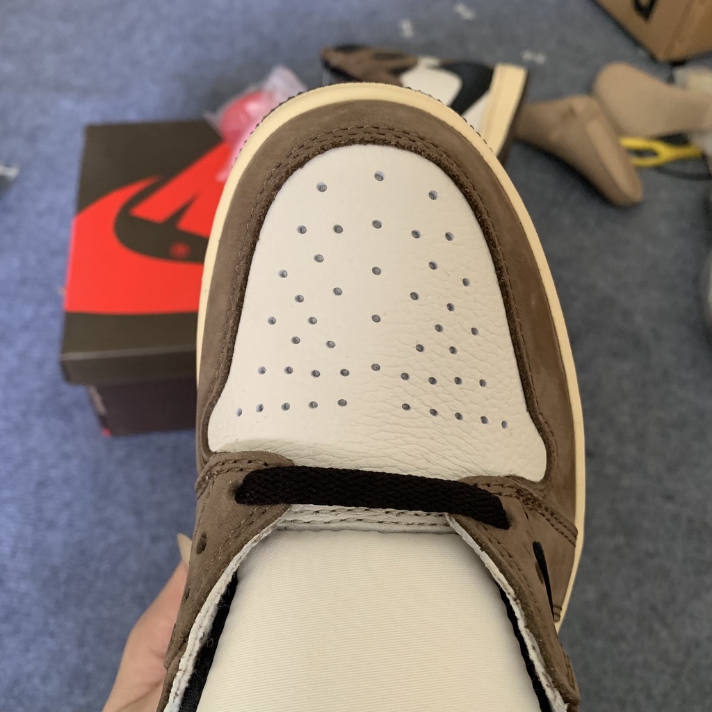 Giày Sneaker Air Jordan 1 High Travis Scott - Phiên bản TC