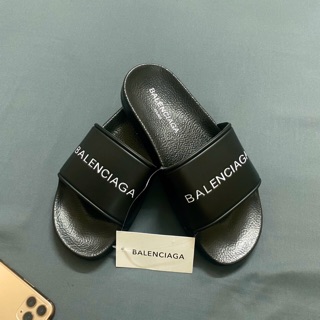 Balllen 2 màu trắng đen xịn xò đi mưa vô tư size 39-42