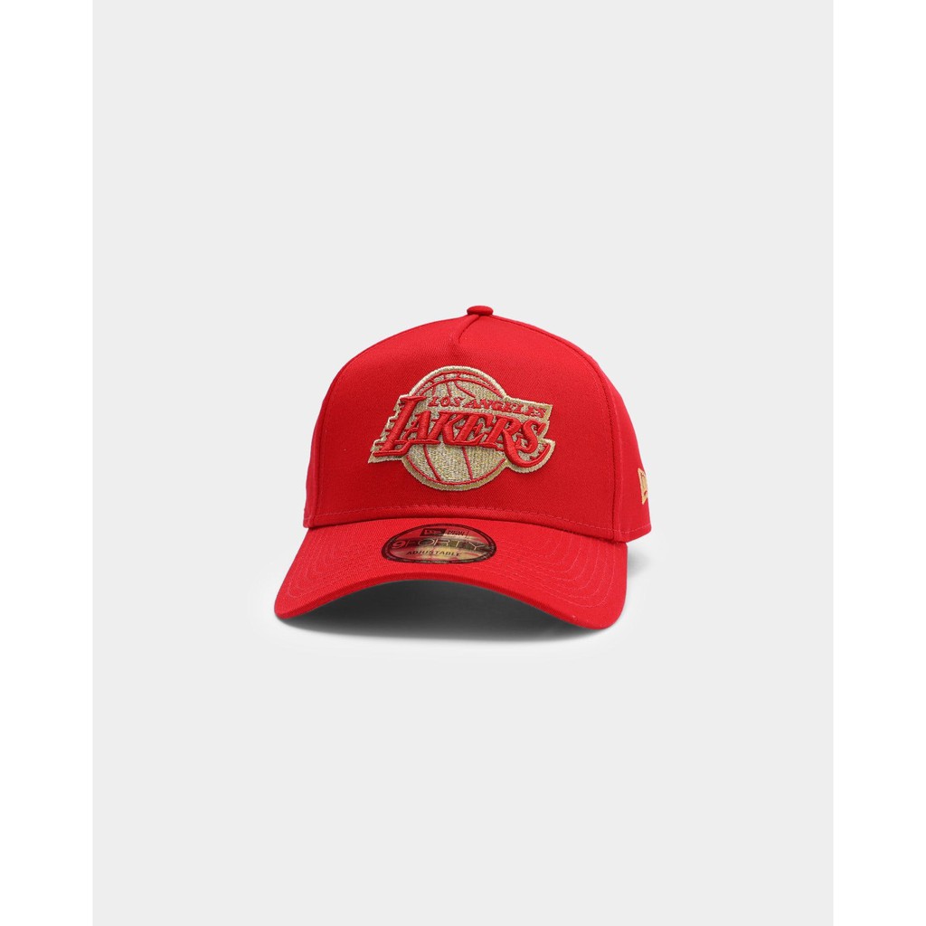 [New Era] Nón 9FORTY A-Frame Lakers New Year Red Metallic Gold