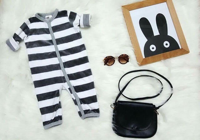 Body Hm trộn Carter xuất xịn