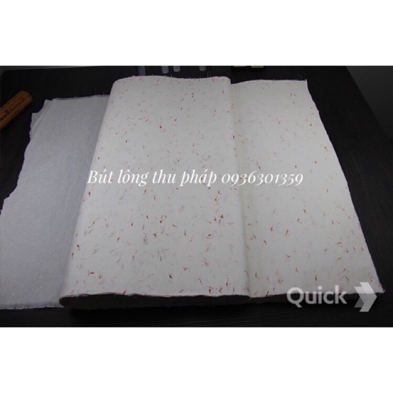 Giấy Dó vân họ tiết ép chìm