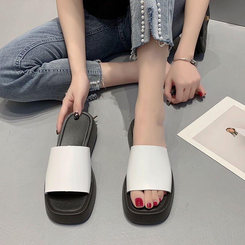 Dép Sandal Đế Xuồng Dày Dặn Phong Cách Thời Trang Mùa Hè Mới 2022 TTH331