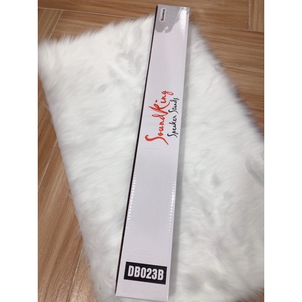 Chân chống loa Soundking DB023B chính hãng