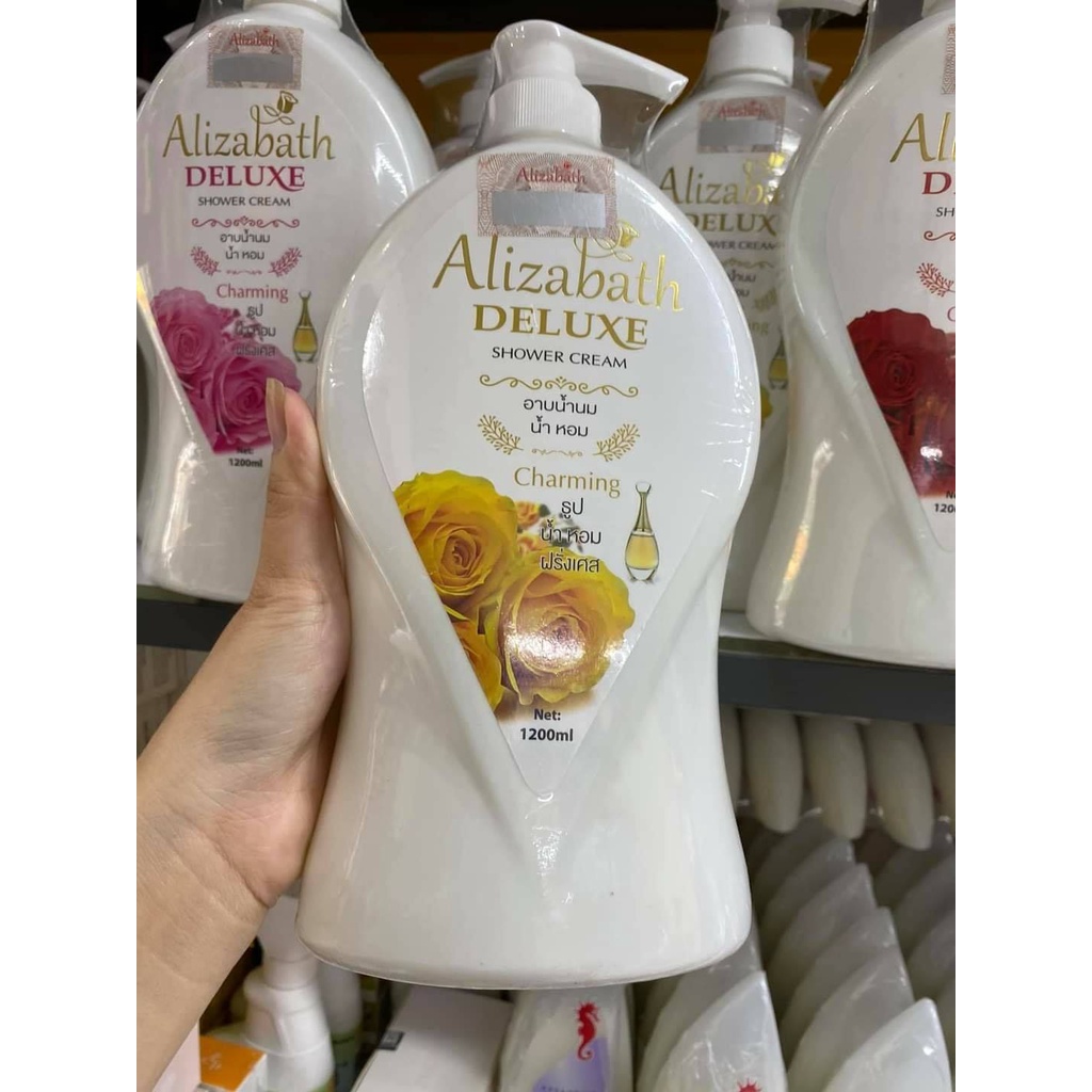 Sữa tắm nước hoa Elizabeth