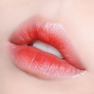 Phấn bắt sáng Stila