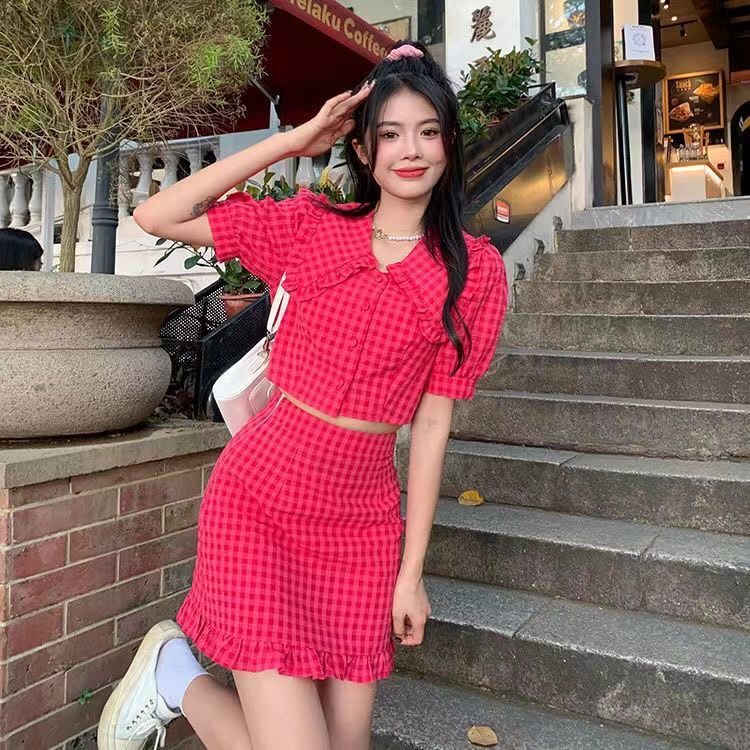 Set váy áo tay ngắn và chân váy họa tiết sọc caro - thời trang xuân hè cho nữ