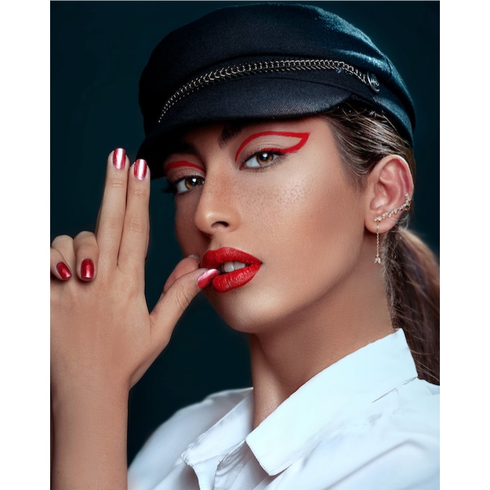 DECAL HÌNH CÔ GÁI SALON TÓC, TIỆM NAILS & THẨM MỸ_DÁN TƯỜNG NÀNG THƠ