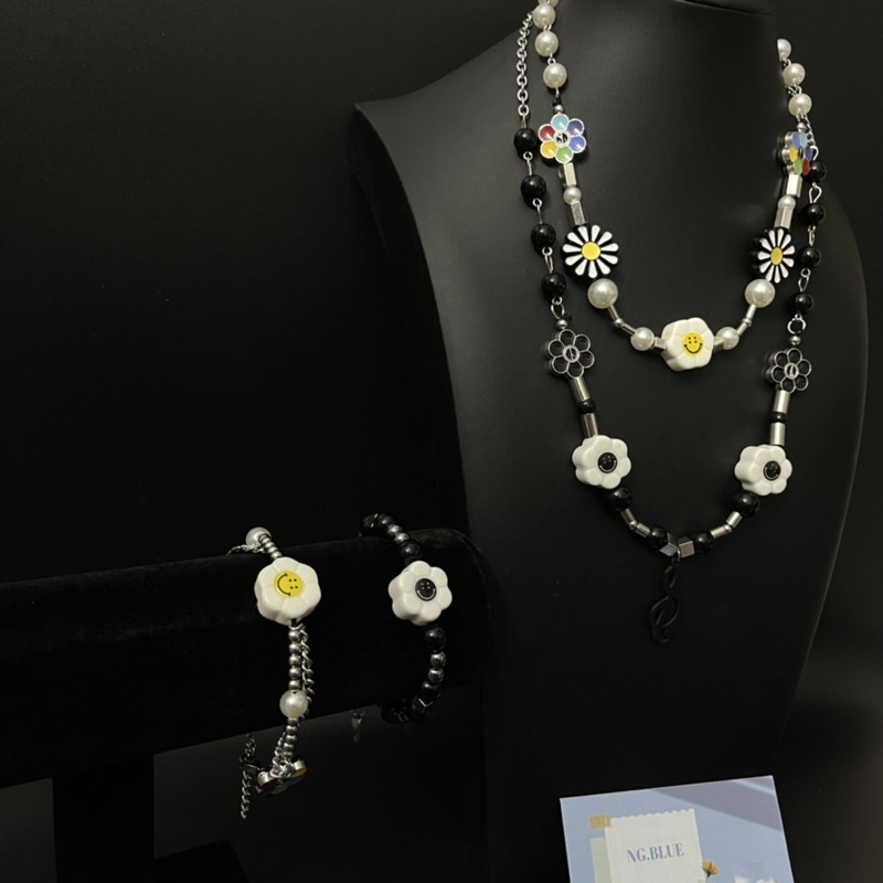 Vòng cổ hình mặt cười xúc xắc hiphop kim loại , tay mặt cười xúc xắc, dây chuyền mặt cười xúc xắc hiphop (VC25).