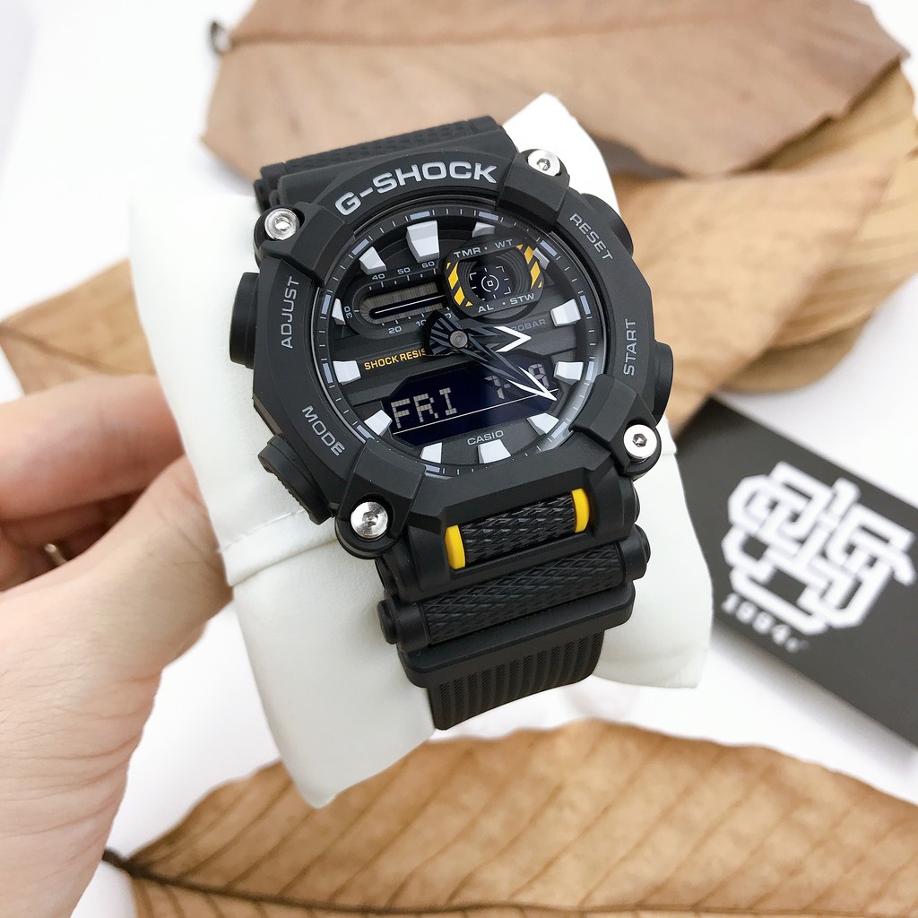Đồng hồ nam Casio G-SHOCK GA-900 / GA-900-1A chống va đập chính hãng