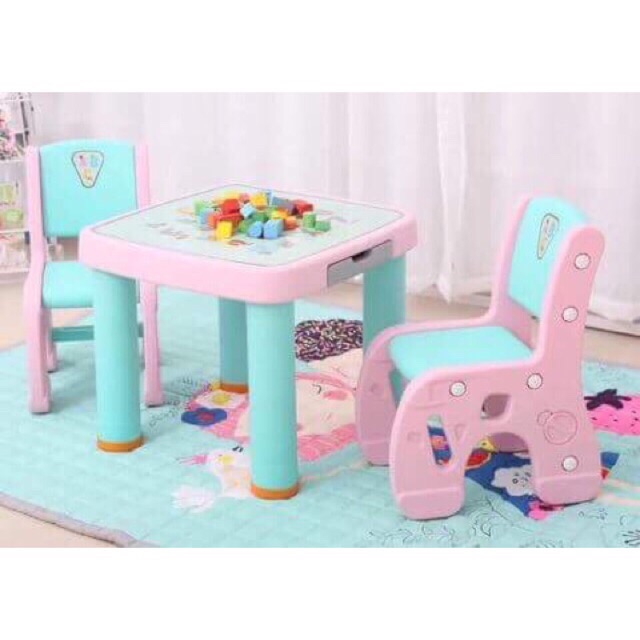 Bộ bàn ghế Toys House