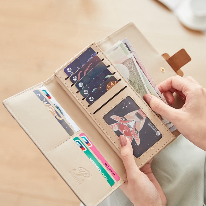 Ví dài kiểu dáng thời trang dành cho phái nữ