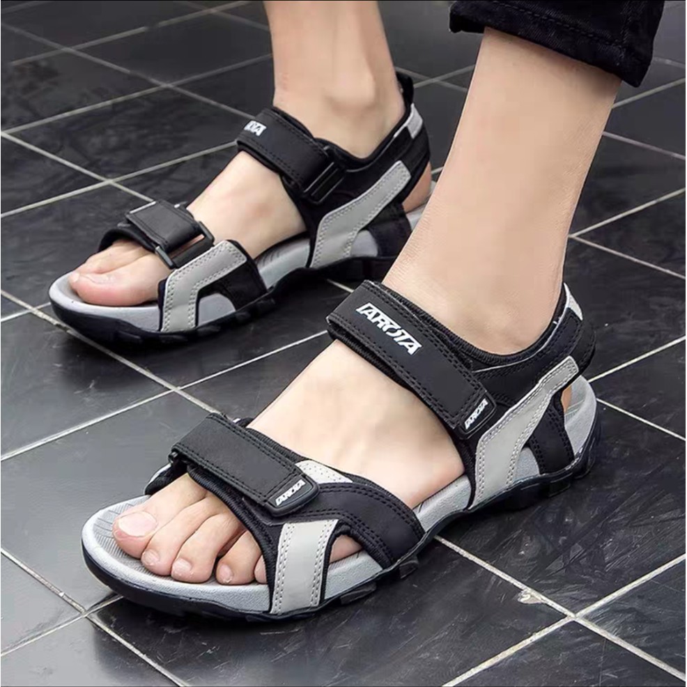 Sandal Quai Hậu Nam Nữ Hot Trend 2021