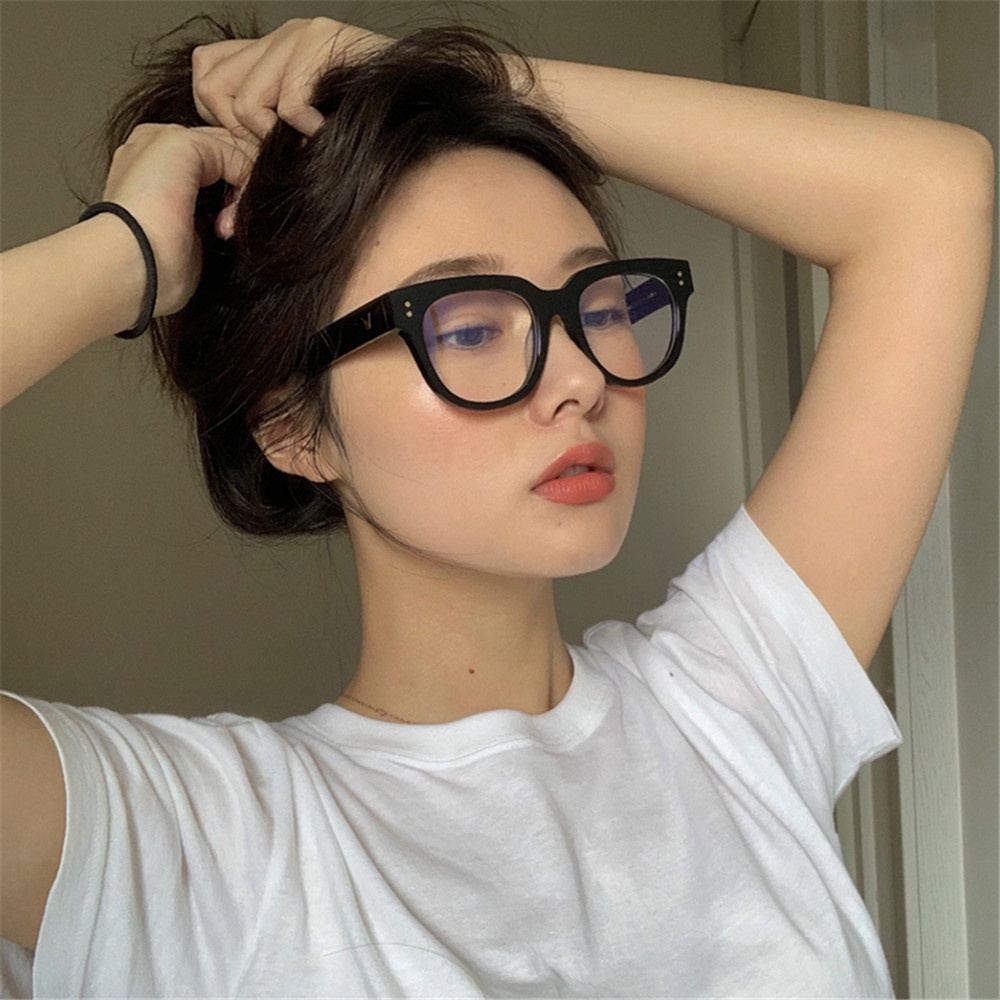 Kính thời trang Kính Mát Gọng Vuông Dày Chống Ánh Sáng Xanh Hình Chữ V Phẳng Phong Cách Hàn Quốc Cổ Điển Dành Cho Nam Nữ