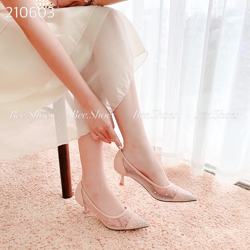 BEESHOES - GIÀY CAO GÓT LƯỚI ĐÍNH ĐÁ GÓT NHỌN CAO 3 PHÂN - GIÀY CAO GÓT NỮ THỜI TRANG DA MỀM DỄ ĐI ÊM CHÂN 210603