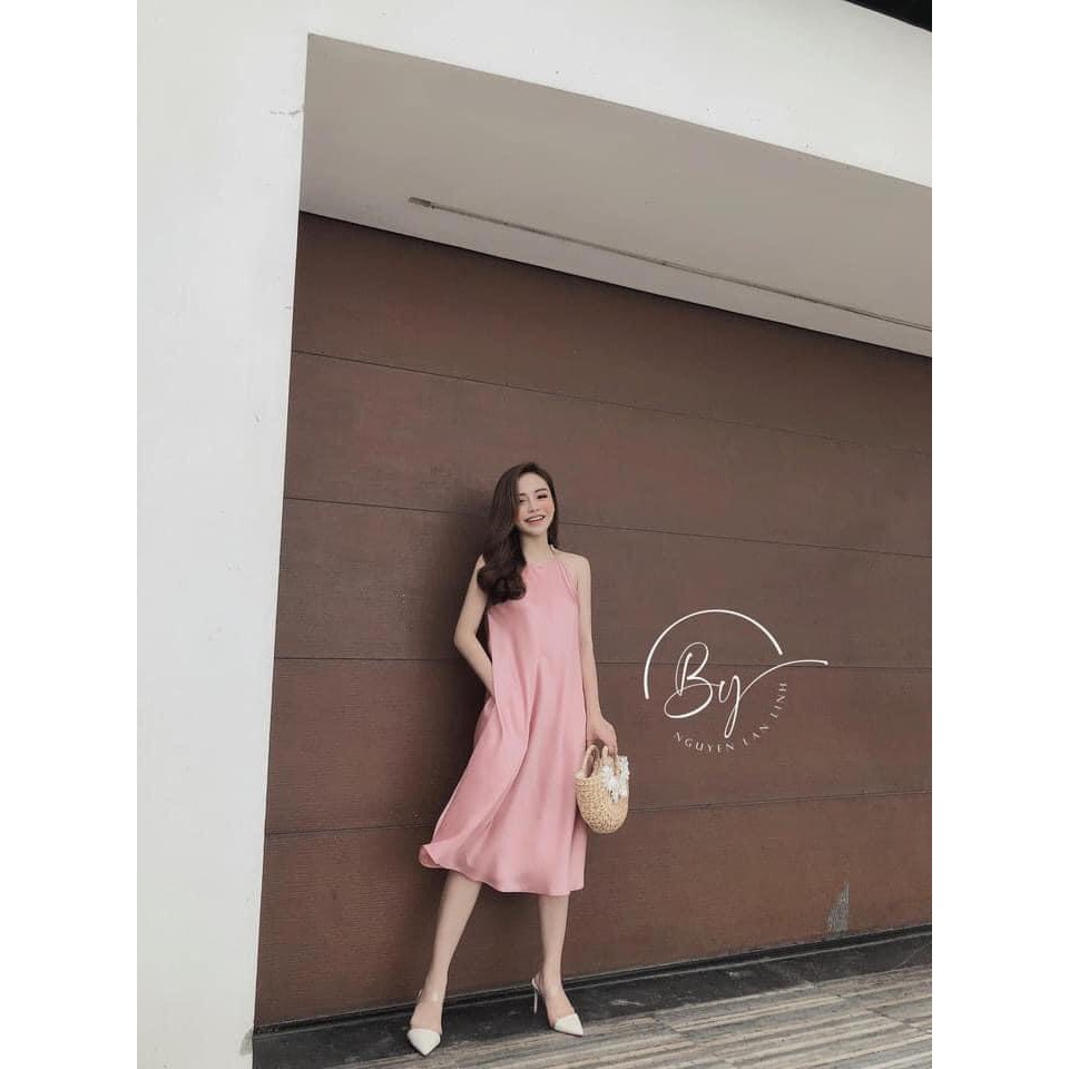 Đầm maxi cổ yếm maxi đi biển chất đũi lụa thoáng mát
