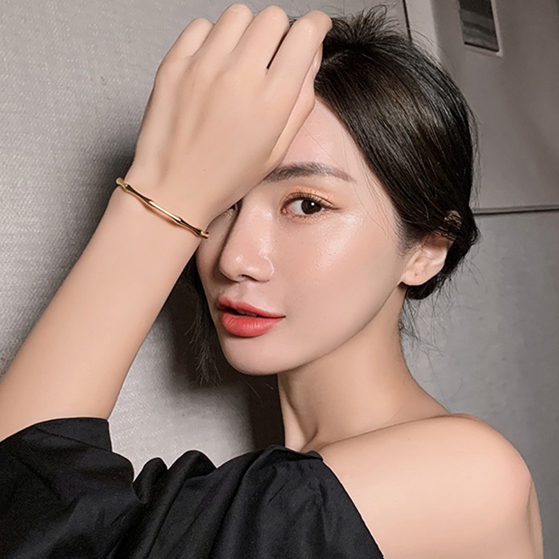 Vòng Đeo Tay Dạng Mở Có Thể Điều Chỉnh Phong Cách Cổ Điển Cá Tính Dành Cho Nữ