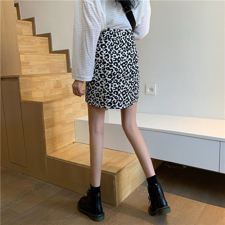 Chân váy họa tiết da báo phong cách thời trang nữ | BigBuy360 - bigbuy360.vn