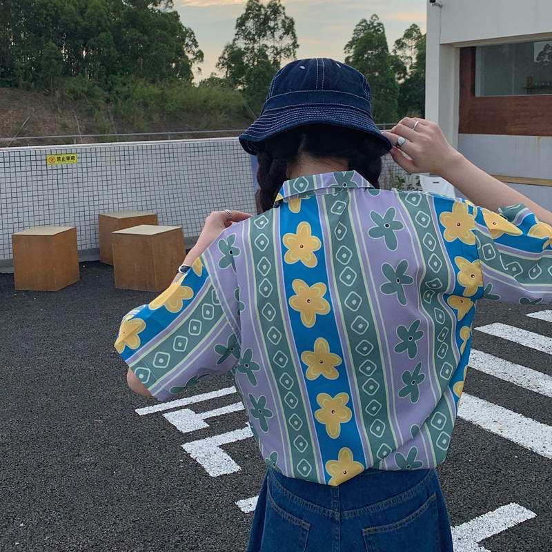 Áo Sơ Mi Dáng Rộng Hoạ Tiết Hoa Cho Nữ