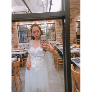 Đầm đính hoa cao cấp
