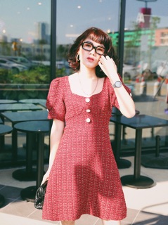 Đầm dạ tweed cổ vuông