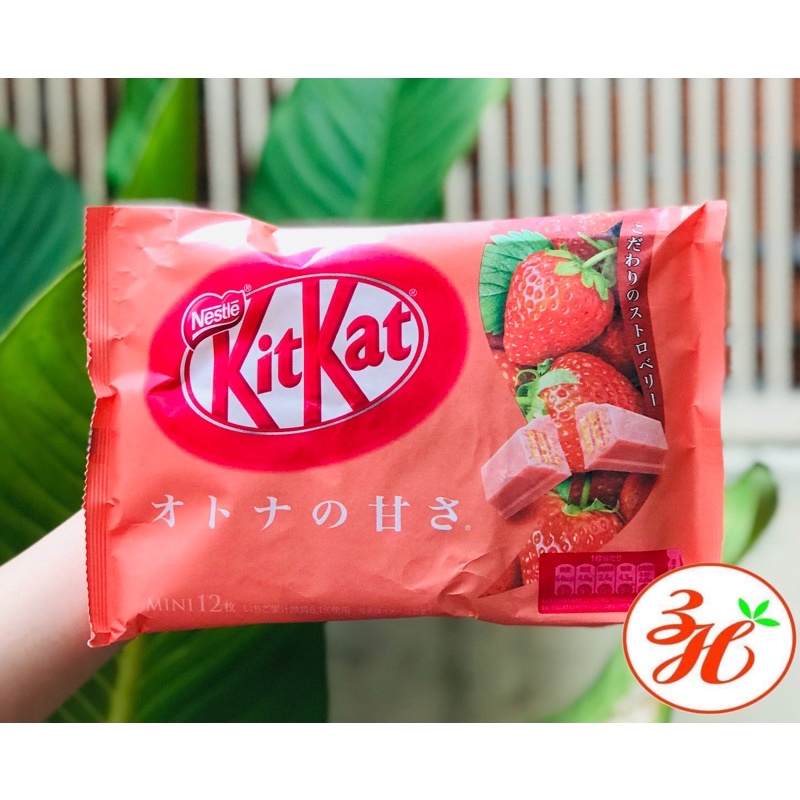 [đồ ăn vặt] Bánh kitkat Nhật bản vị dâu