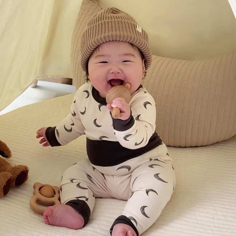 Bộ Áo Liền Quần Bằng Cotton Nguyên Chất In Họa Tiết Dễ Thương Bảo Vệ Bụng Cho Bé