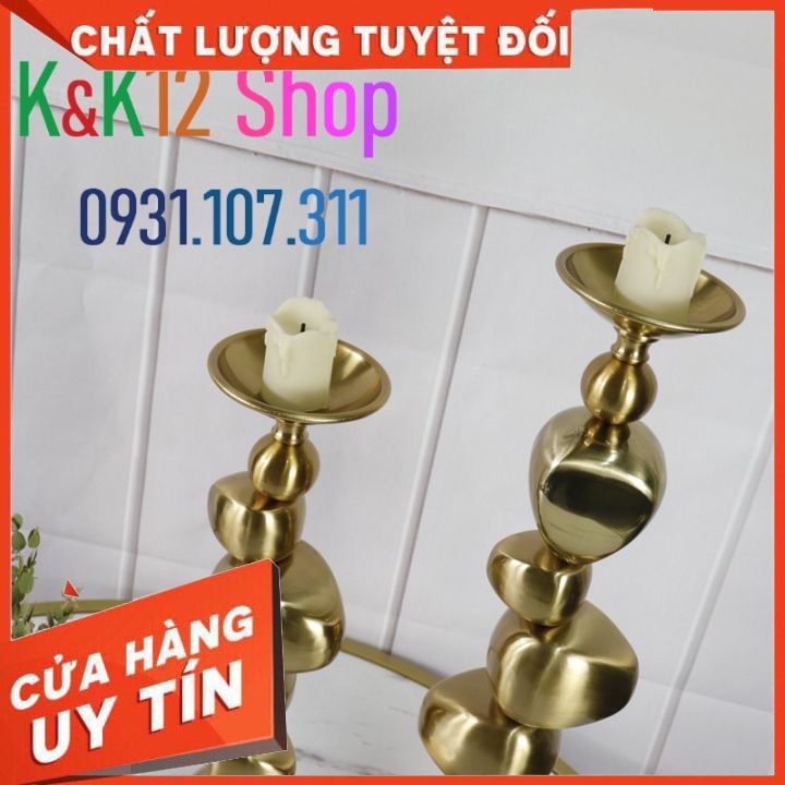 Giá đỡ nến hiện đại. Trang trí nội thất phong cách bắc Âu sang trọng. Nội thất nhà đẹp.