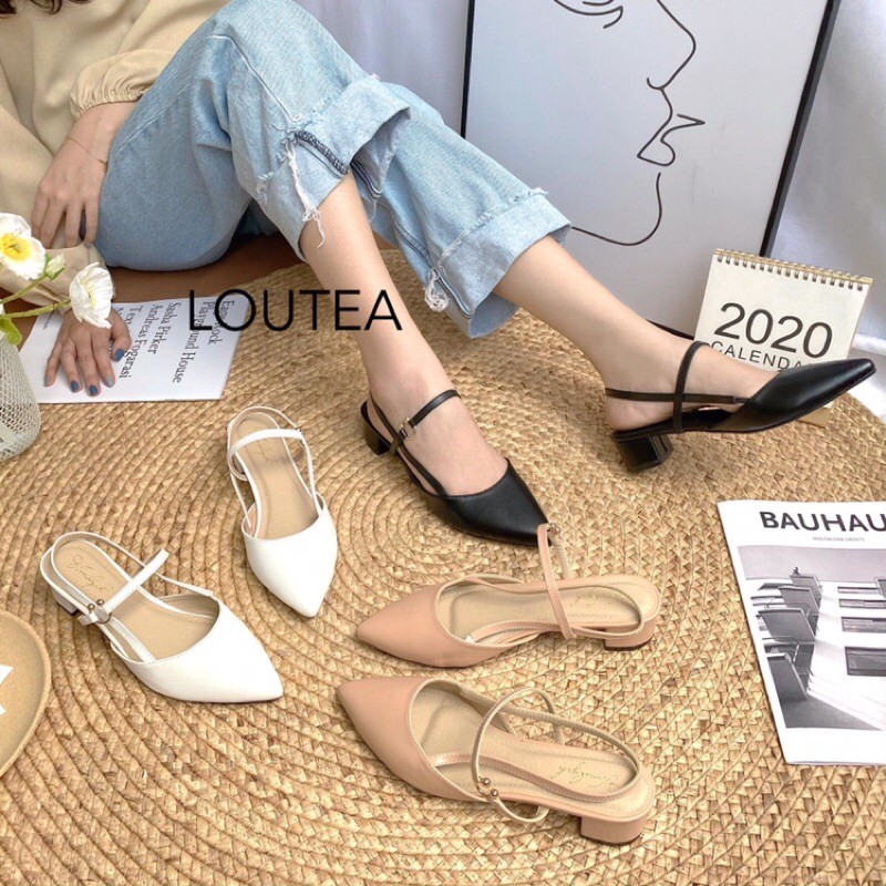 B36 Màu: đen, trắng, kem 230.000 Size 35-39