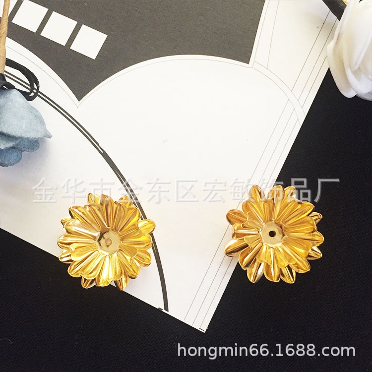 (1 cái)Phiến kim loại hoa sen 3 lớp 26mm, Nguyên liệu làm trang sức cổ trang, Nguyen liệu diy