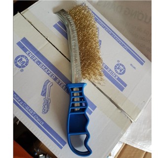 Bàn chải sắt E0001 C-MART
