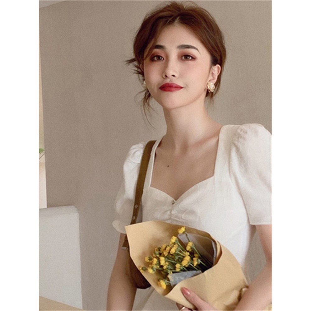 Váy kiểu Pháp tay bồng cổ vuông nhẹ nhàng