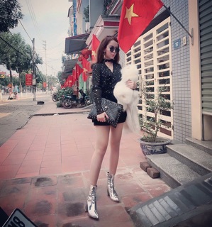 Boots cao cổ bạc gót vuông cao cấp ( kèm ảnh thật )