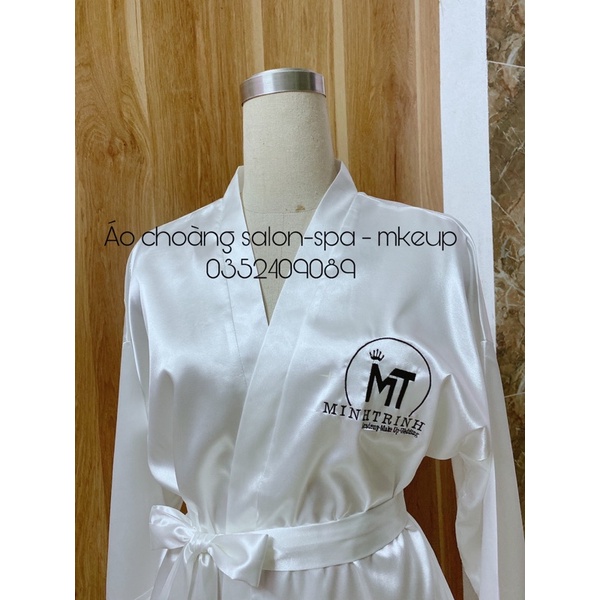 áo choàng lụa phối ren thêu tên thương hiệu | BigBuy360 - bigbuy360.vn