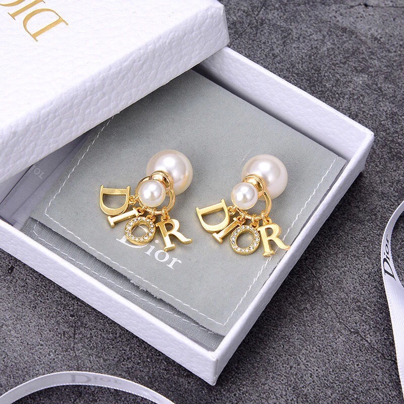 Khuyên Tai Đính Ngọc Trai Siêu Thời Trang Phong Cách Hàn Quốc Cá Tính