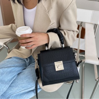 Túi đeo chéo nữ đẹp🎁FREESHIP🎁giảm 30k nhập mã túi da đứng khóa tròn