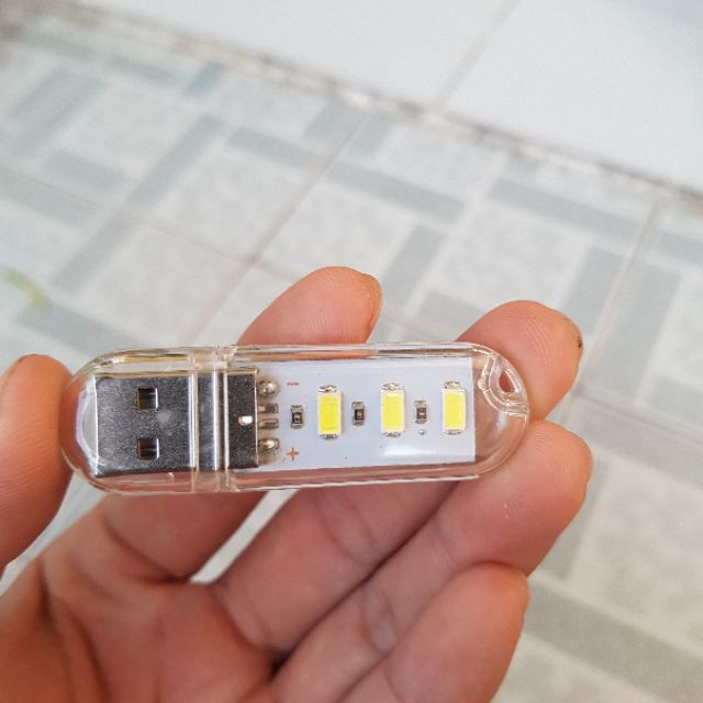 Đèn mini cắm cổng USB 3 bóng Led siêu sáng tiện dụng