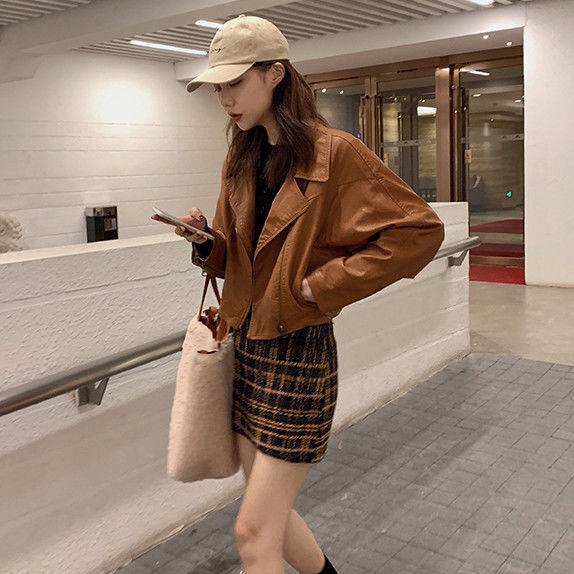 Áo khoác da dáng rộng loại mỏng sành điệu dành cho nữ