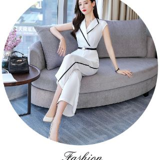 Jumpsuit vest kèm nịt hàng đẹp
