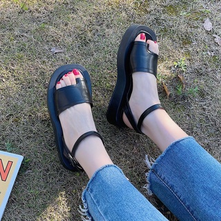 Dép sandal Quảng Châu đi học phong cách Ulzzang