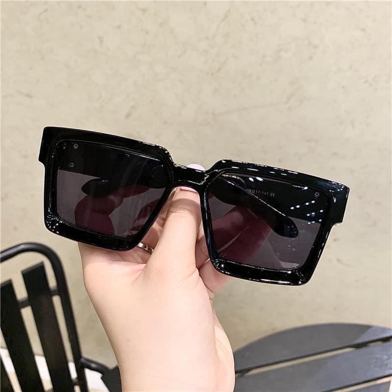 Kính mắt Nữ thời trang kiểu mới dáng vuông hot trend 2003 _ Bon Shop