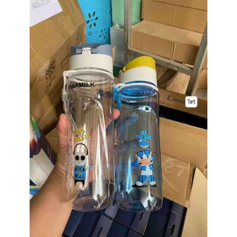 Bình Nước 700ml nhựa Duy Tân của Vinamilk